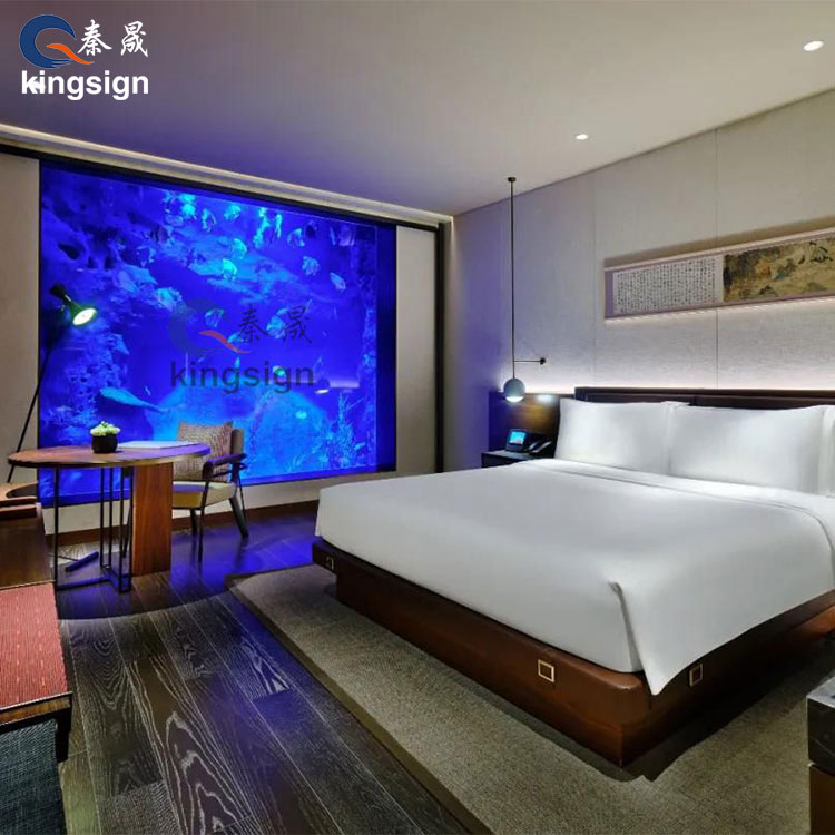 Aquarium Hotel